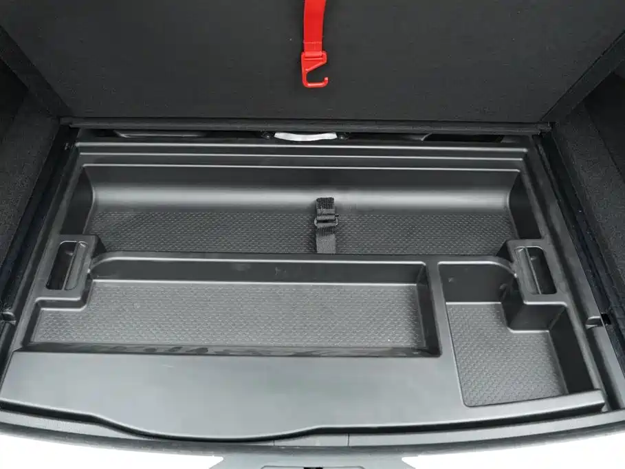 Levante 2018 3.0T Standard Edition