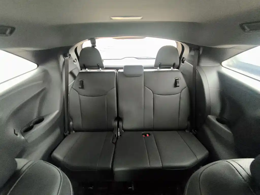 Sienna 2026 2.5L Hybrid 4WD Luxury Edition