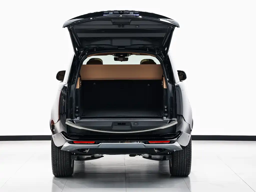 Range Rover 2025 Edition 3.0 L6 400PS Grand Extended Version
