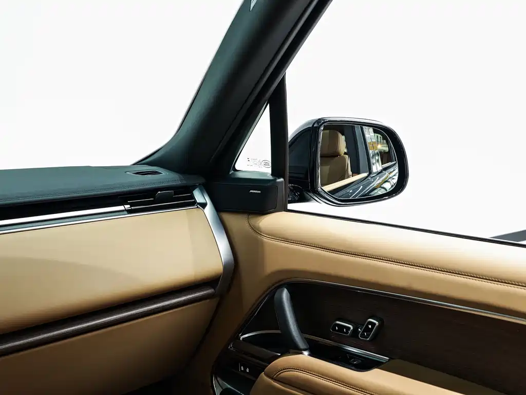 Range Rover 2025 Edition 3.0 L6 400PS Grand Extended Version