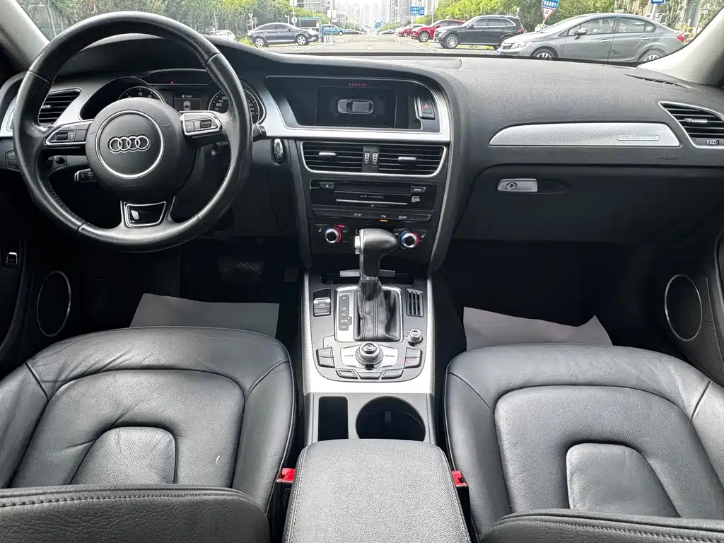 Audi A4 Import 2014 40 TFSI allroad quattro plus edition