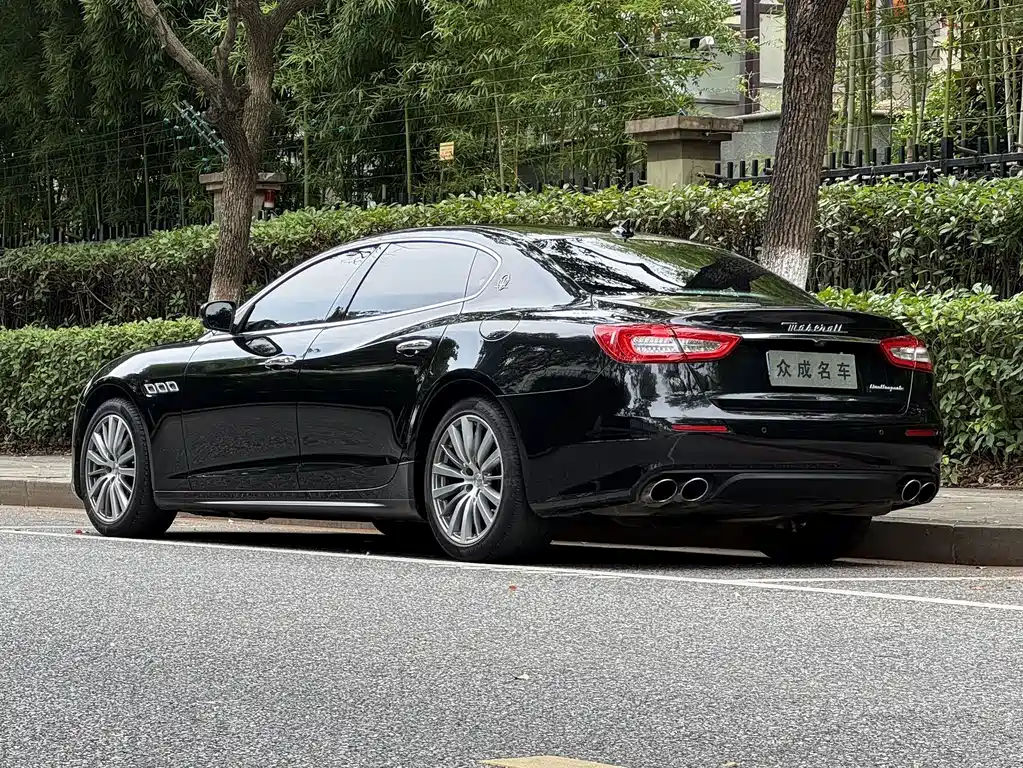 President 2017 3.0T Standard Model