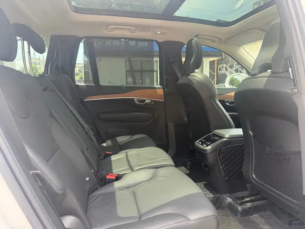 Volvo XC90 2025 B6 Intelligent Luxury Edition 7-seater