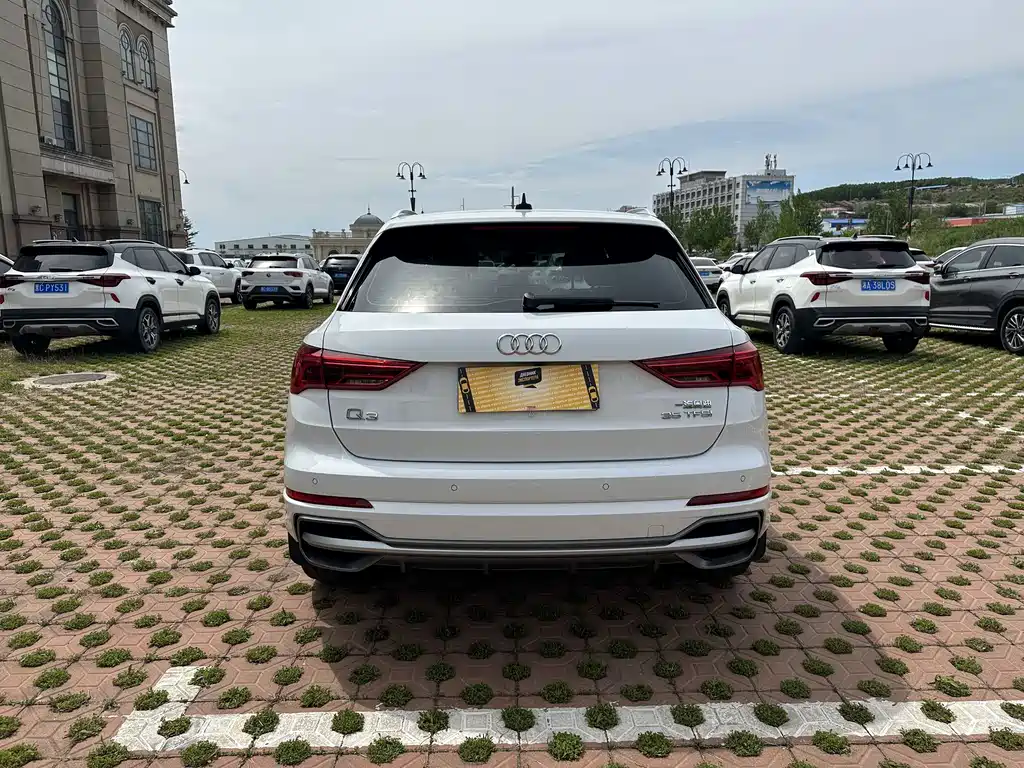 Audi Q3 2022 35 TFSI Sporty Dynamic Edition
