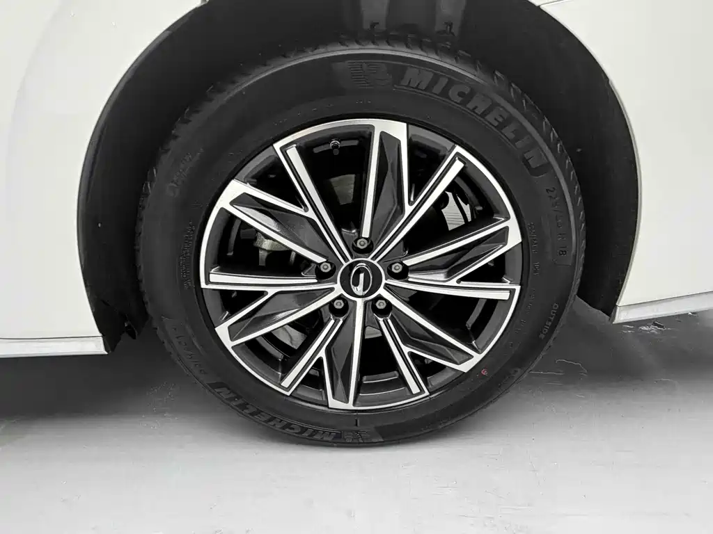Chery M8 2024 Master Series 400T Grand Edition