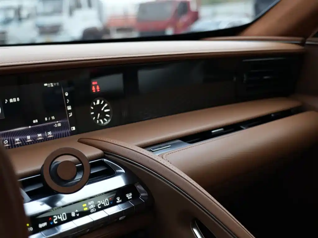 Lexus LC 2018 500h Sport Edition