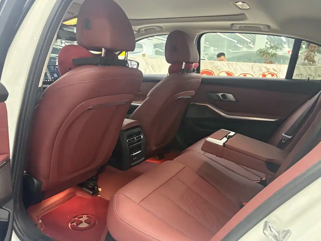 BMW 3 Series 2025 325Li M Sport Package