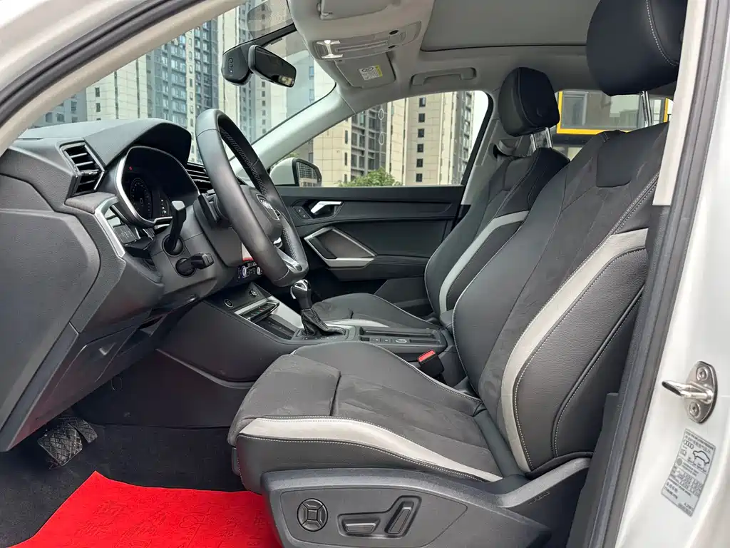 Audi Q3 2022 35 TFSI Sporty Dynamic Edition