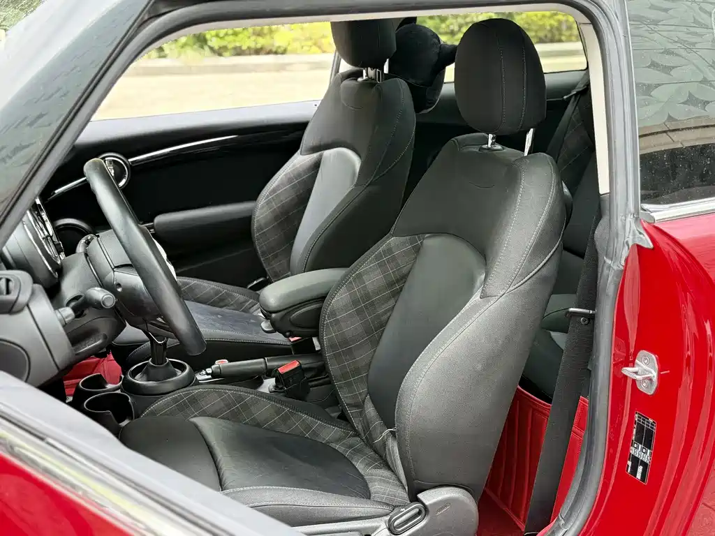 COOPER Classic 2018 1.5T