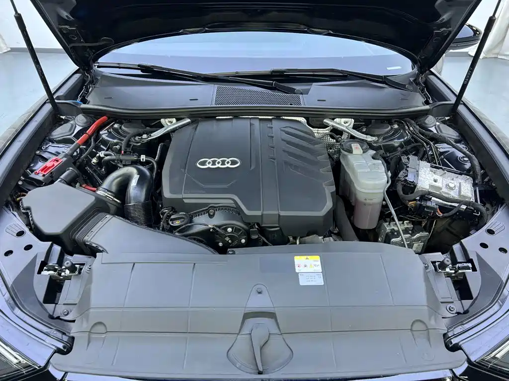 Audi A6 Import 2024 Avant Pioneer 45 TFSI Premium Dynamic Edition