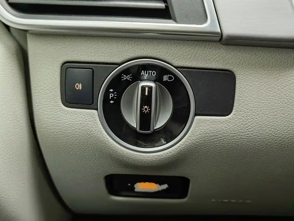 Mercedes M-Class 2014 ML 320 4MATIC