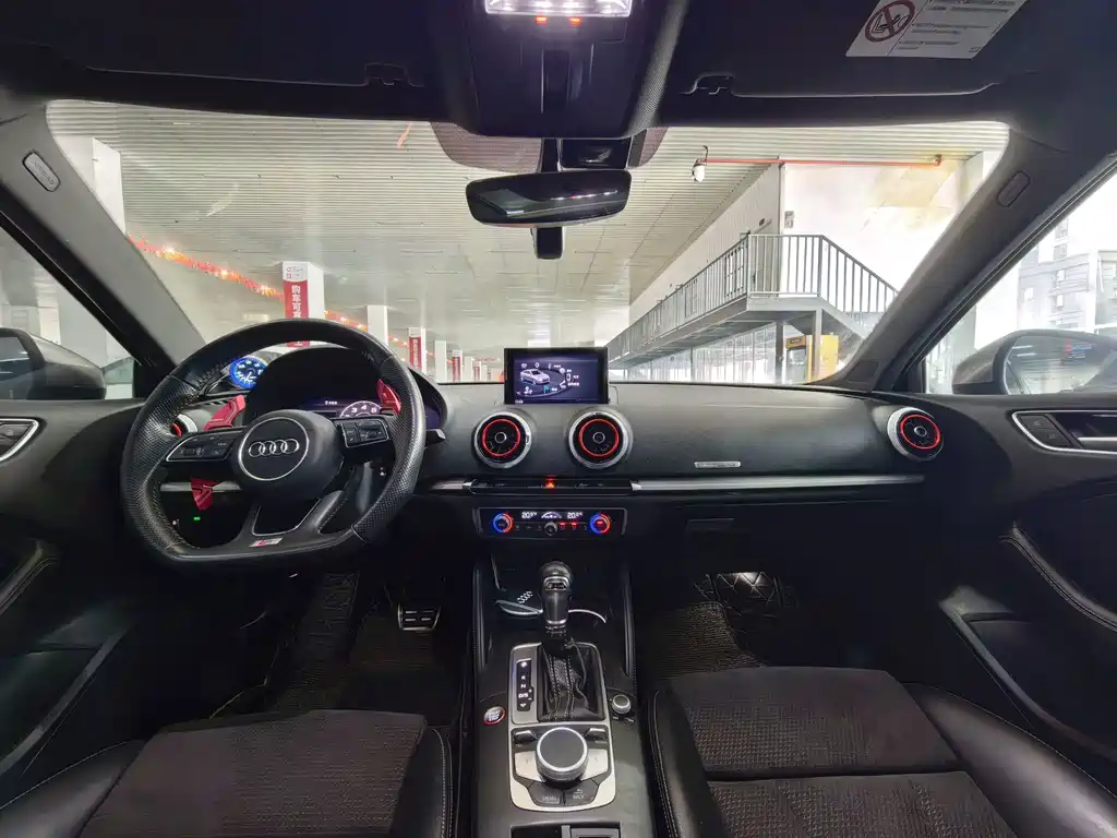 Audi S3 2017 Facelift S3 2.0T Limousine