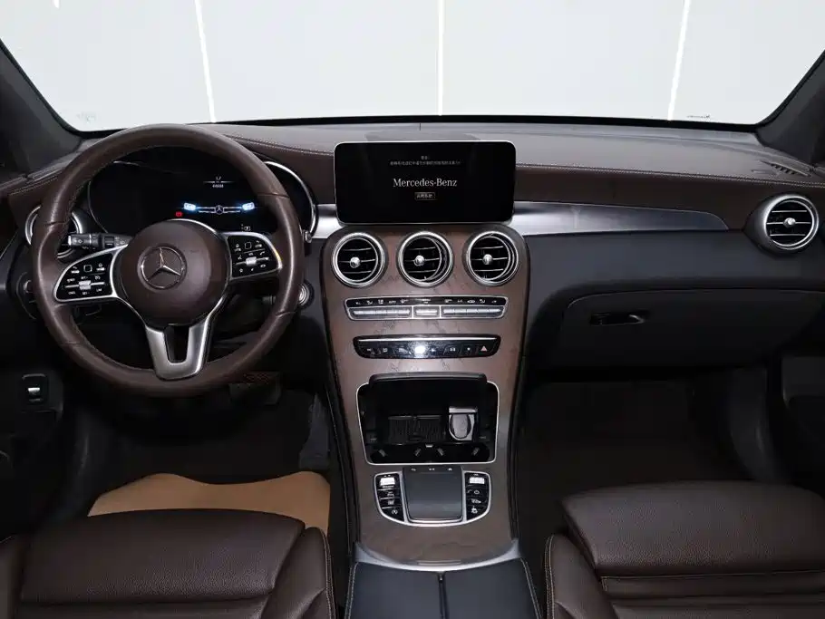 Mercedes-Benz GLC 2021 GLC 260 L 4MATIC Luxury Edition