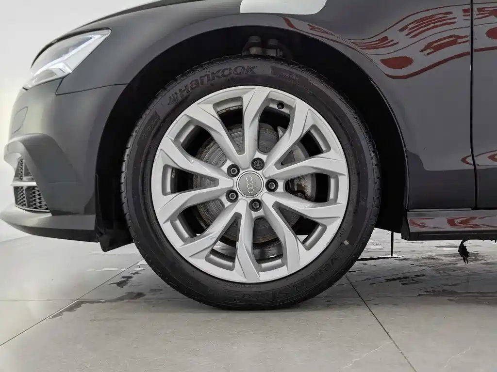 Audi A6L 2018 35 TFSI Collector's Edition