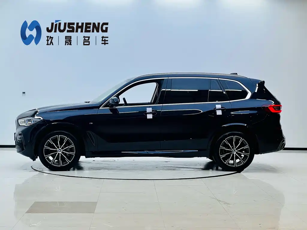 BMW X5 2022 Model Refresh xDrive 30Li M Sport Package