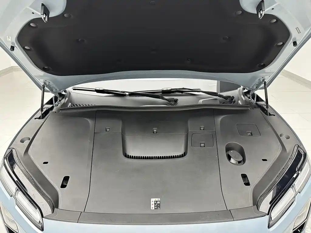 NIO EC6 2025 Model 75kWh