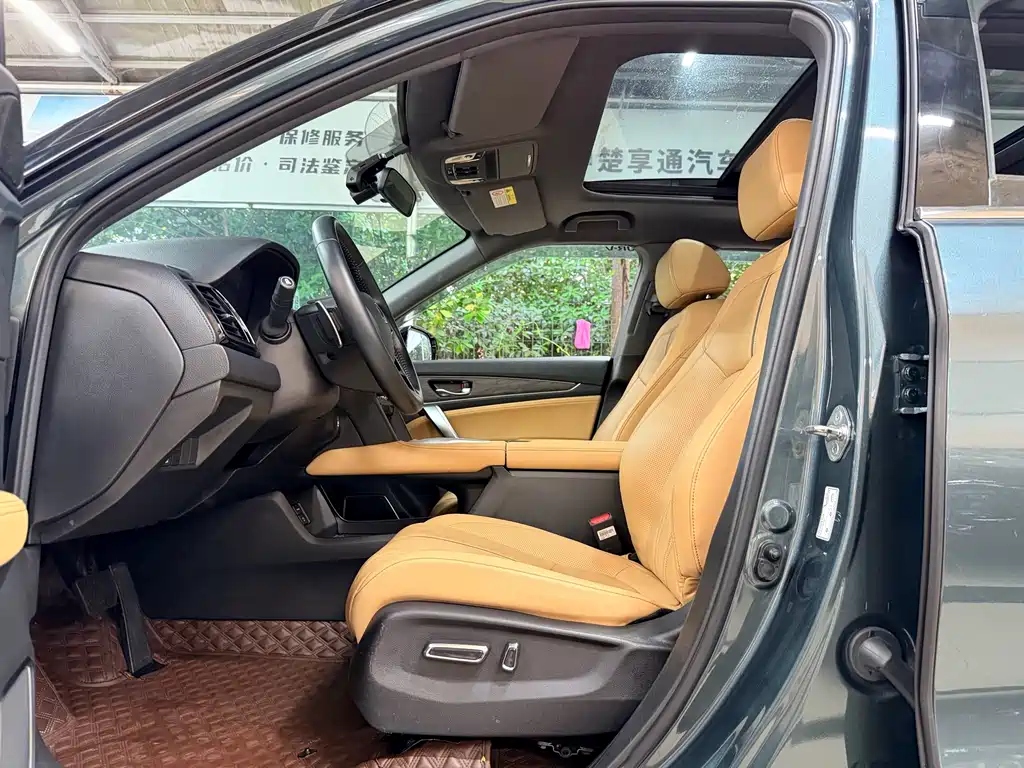 Honda UR-V 2020 370TURBO Two-Wheel Drive Grandeur Edition