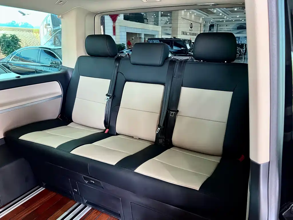 Mighty 2016 2.0TSI 4x4 Premium Edition 6-seater