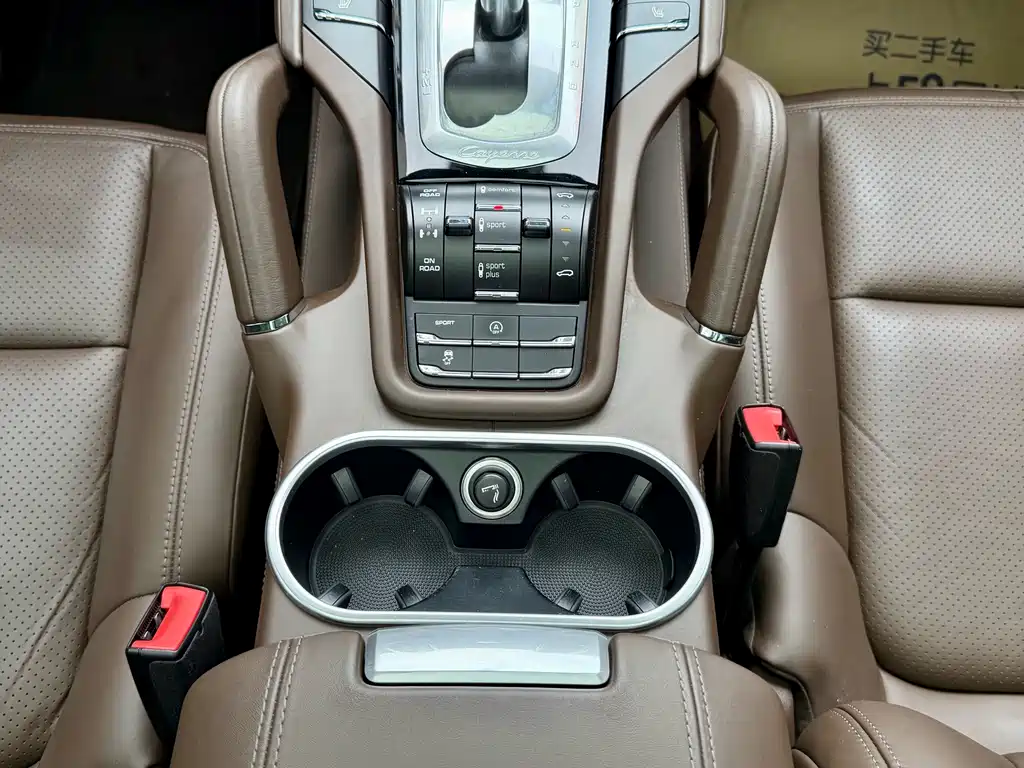 Cayenne 2015 Model Cayenne 3.0T