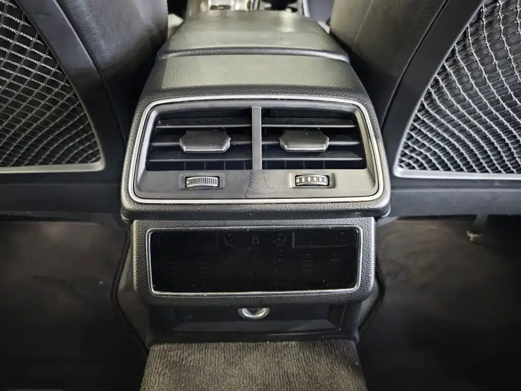Audi A6L 2019 45 TFSI Prestige Edition