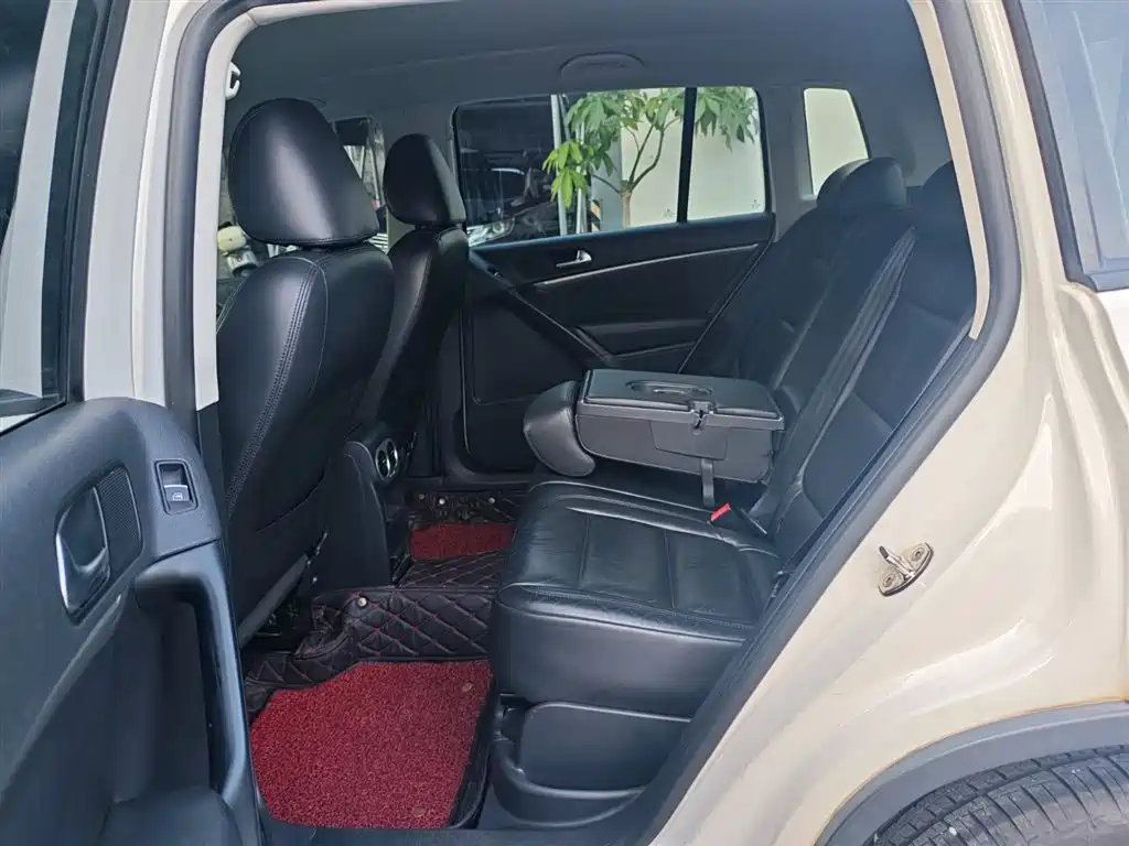 Tiguan 2015 1.8TSI Automatic 2WD Comfort Edition
