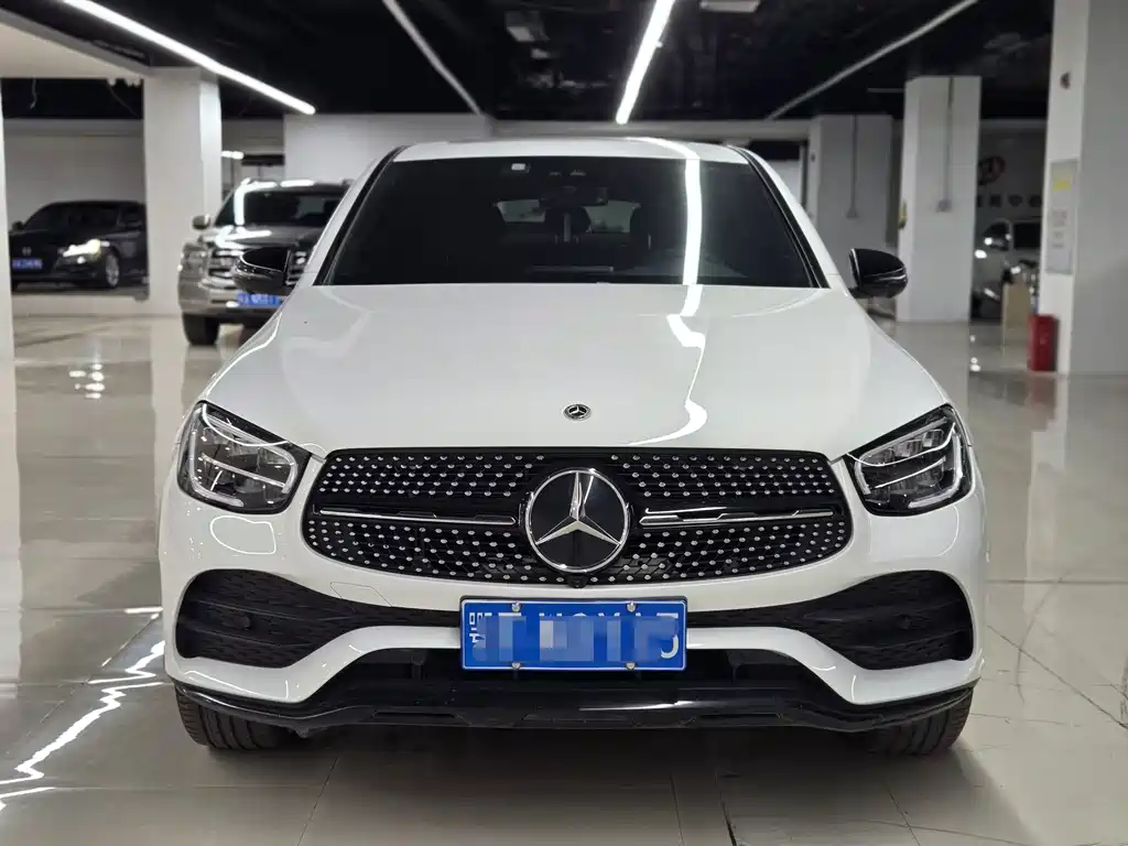 Mercedes GLC Coupe 2020 GLC 300 4MATIC Coupe SUV