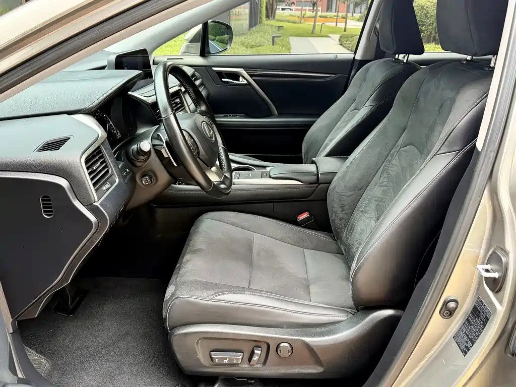 Lexus RX 2020 300 Two-wheel Drive Elite Edition National VI
