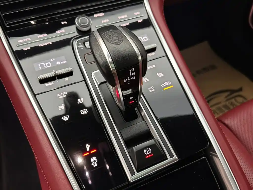 Panamera 2022 2.9T