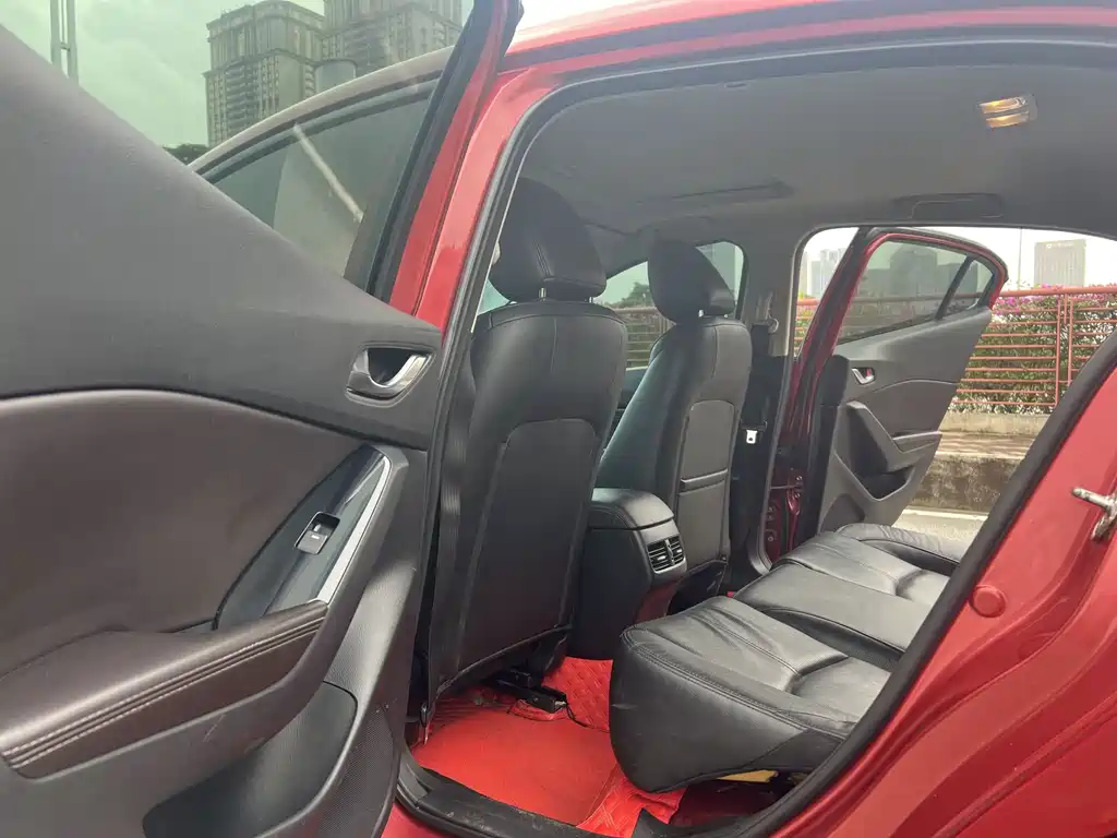 Mazda 3 Atenza 2017 3-door 2.0L automatic premium model National V