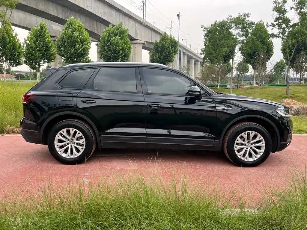 Touareg 2019 2.0 TSI Leading Edition National VI