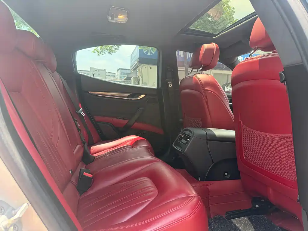 Ghibli 2017 3.0T Standard Edition
