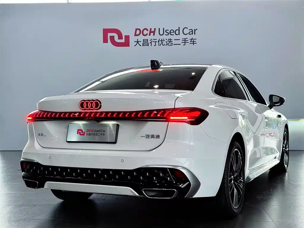 Audi A5L 2026 model 2.0T Qiankun Smart Drive Edition