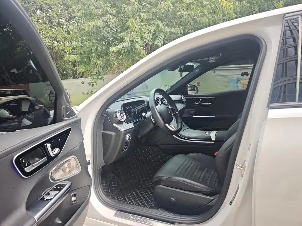 Mercedes-Benz C-Class 2023 C 260 L Night Moves Edition