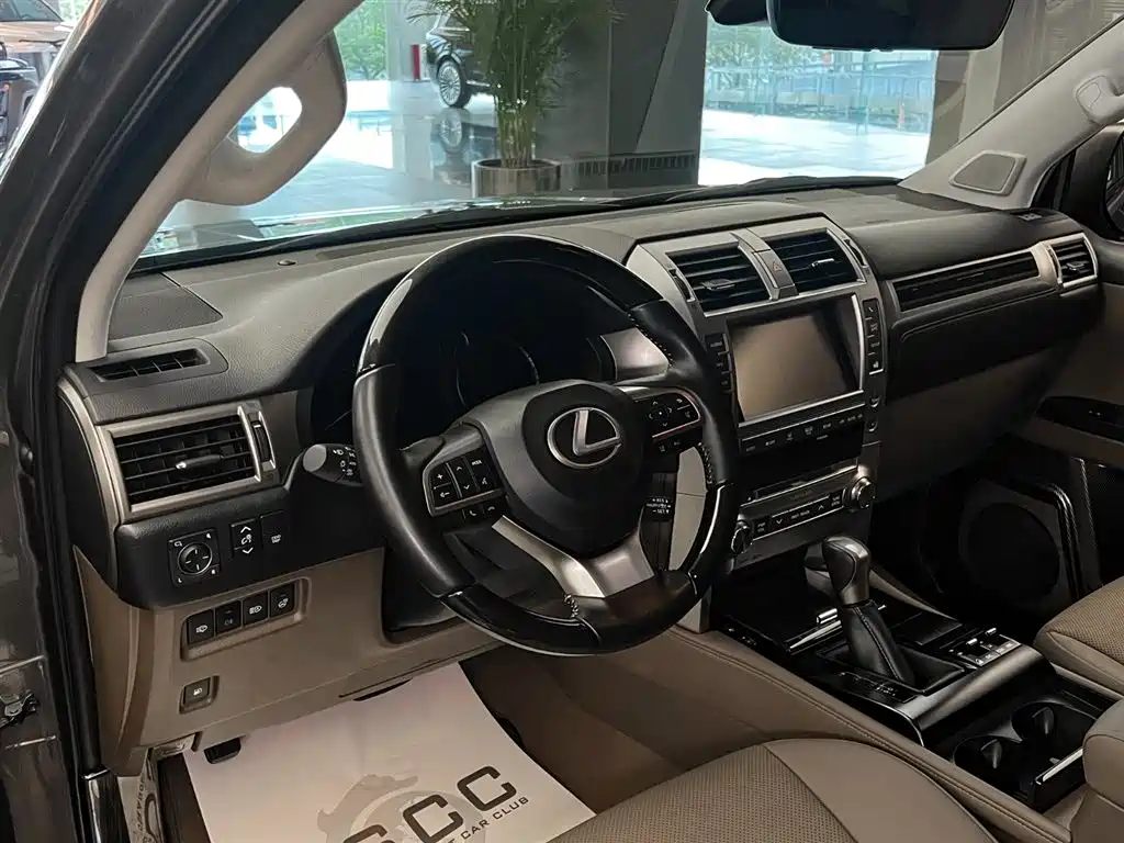 Lexus GX 2021 460