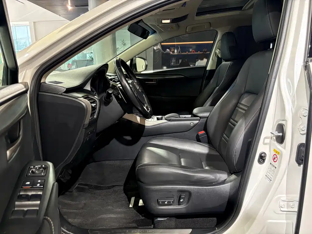 Lexus NX 2015 200t All-Wheel Drive Fengshang Edition