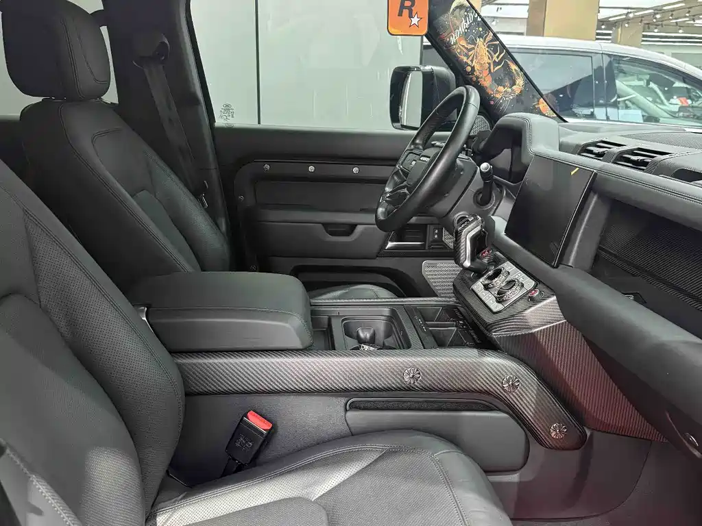 Land Rover Defender 2023 130 3.0T P400 HSE