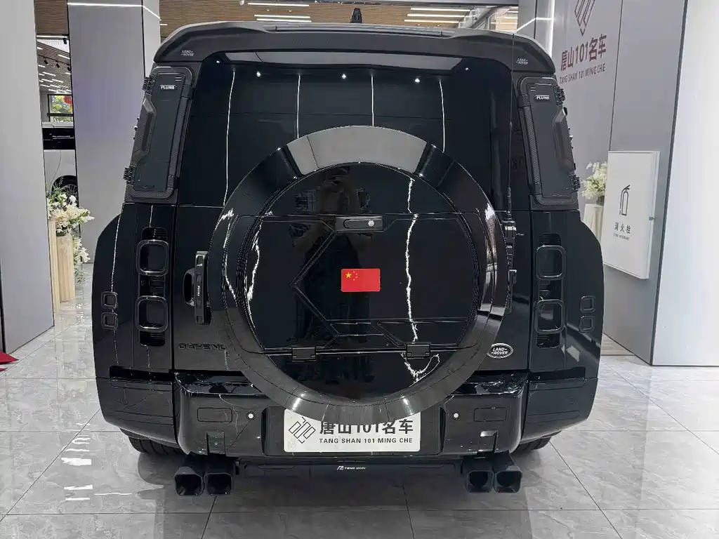 Land Rover Defender 2023 130 3.0T P400 HSE