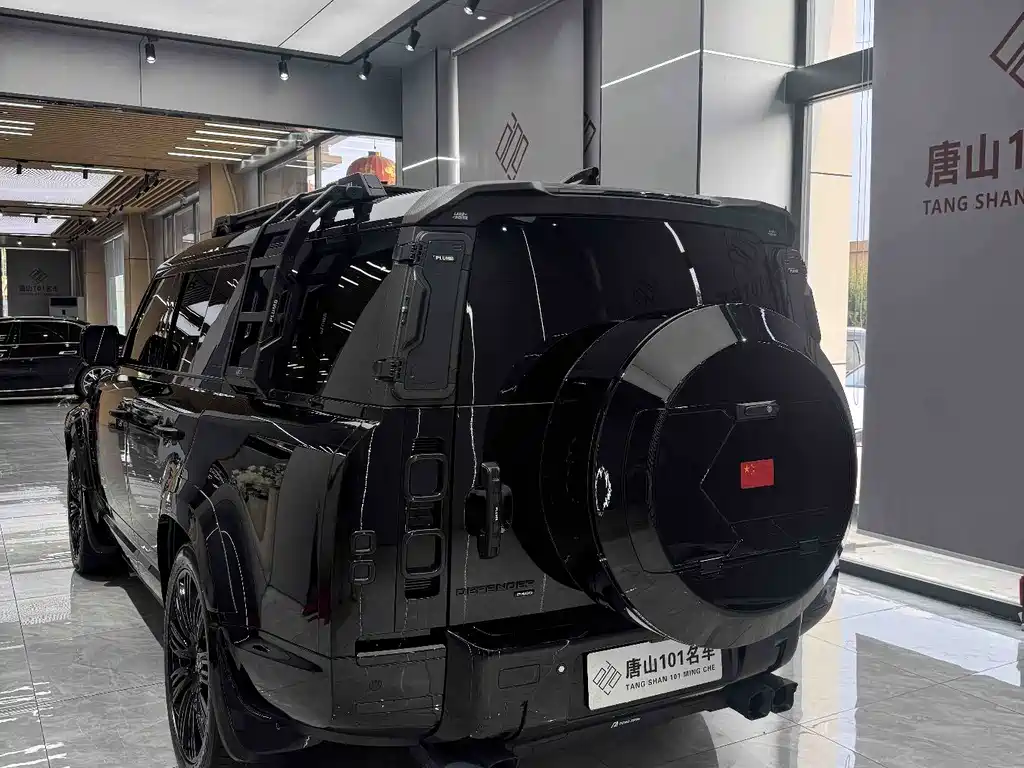 Land Rover Defender 2023 130 3.0T P400 HSE