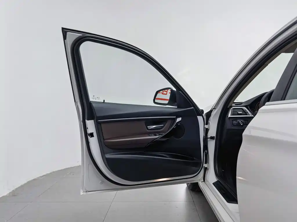 BMW 3 Series 2019 320Li Fashion Edition