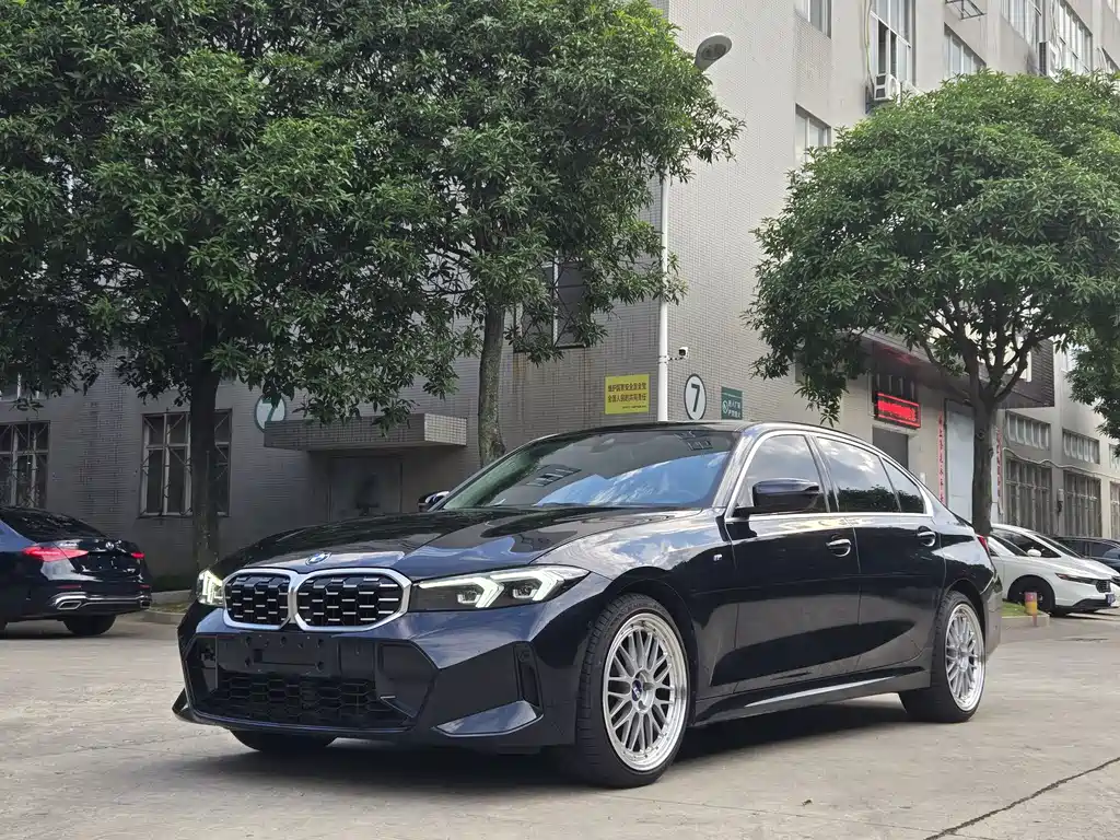 BMW 3 Series 2024 325Li M Sport Package