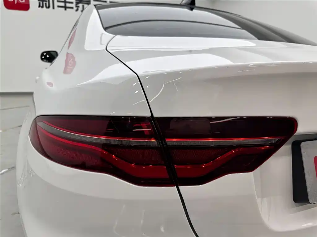 Jaguar XEL 2021 2.0T 250PS R-DYNAMIC S Progressive Sport Edition