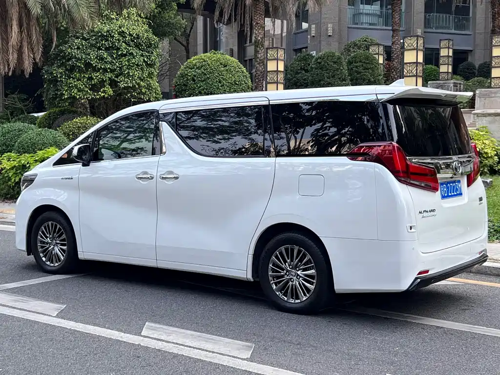 Alphard 2021款 Hybrid 2.5L Prestige Edition
