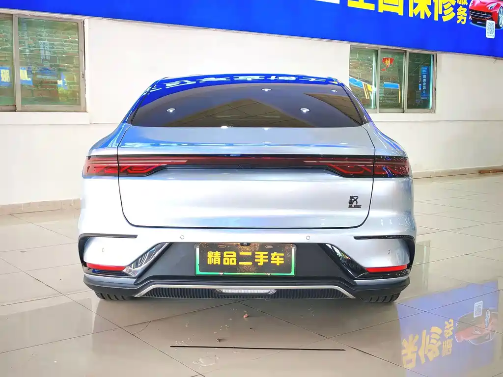 Han 2022 EV Creation Edition 610KM All-Wheel Drive Premium Version
