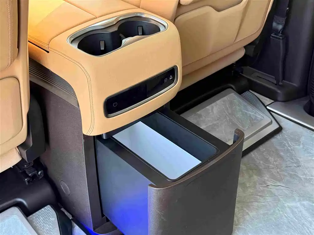 Tengri D9 2024 Model DM-i 1050 Premium Edition