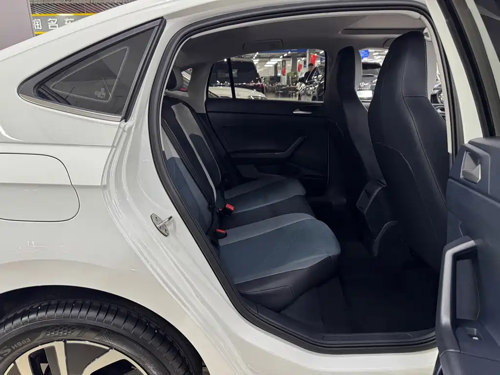 New Look 2023 1.5L Automatic New Wish Edition