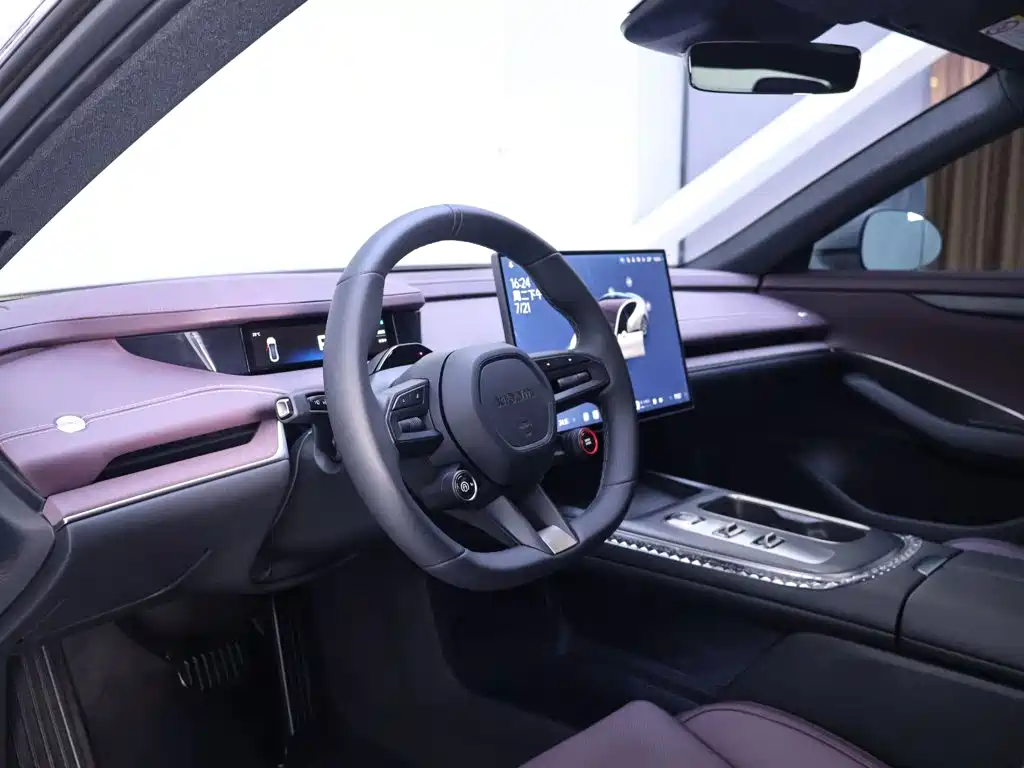 Xiaomi SU7 2024 Edition Rear-wheel Drive Long Range Intelligent Driving Version
