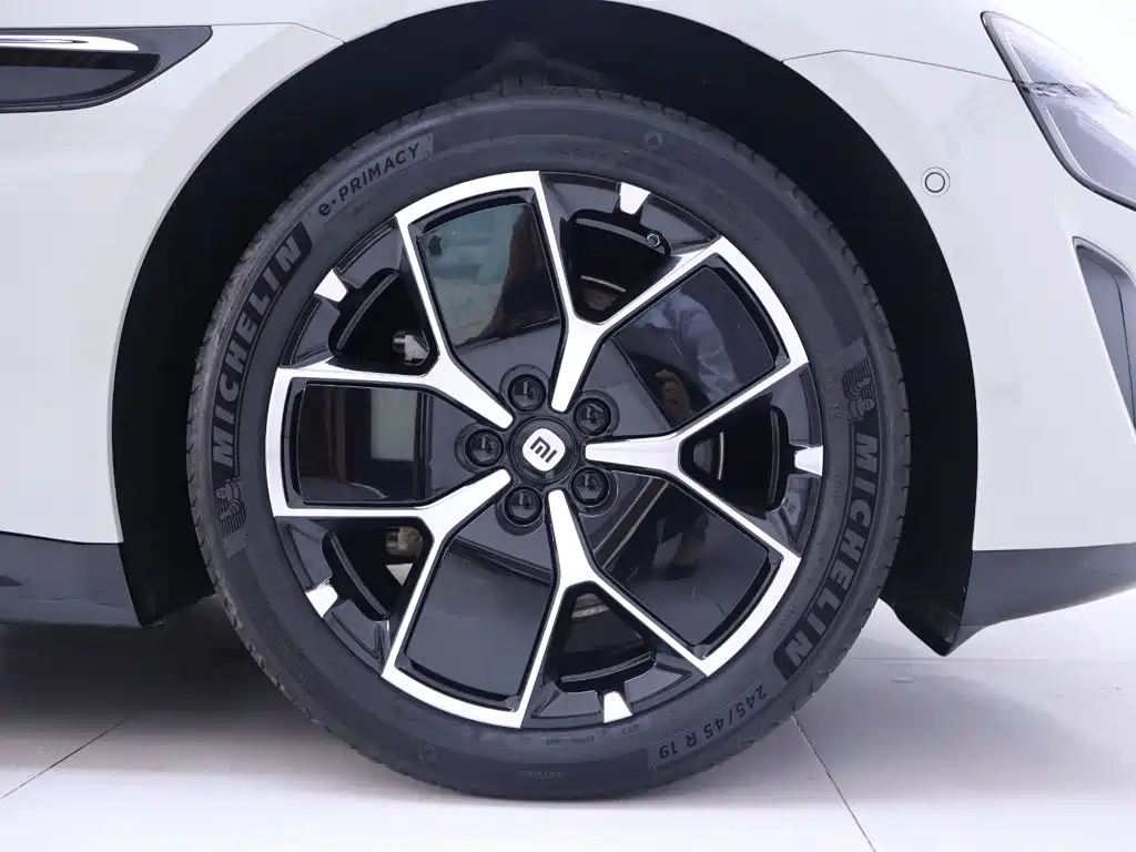 Xiaomi SU7 2024 Edition Rear-wheel Drive Long Range Intelligent Driving Version