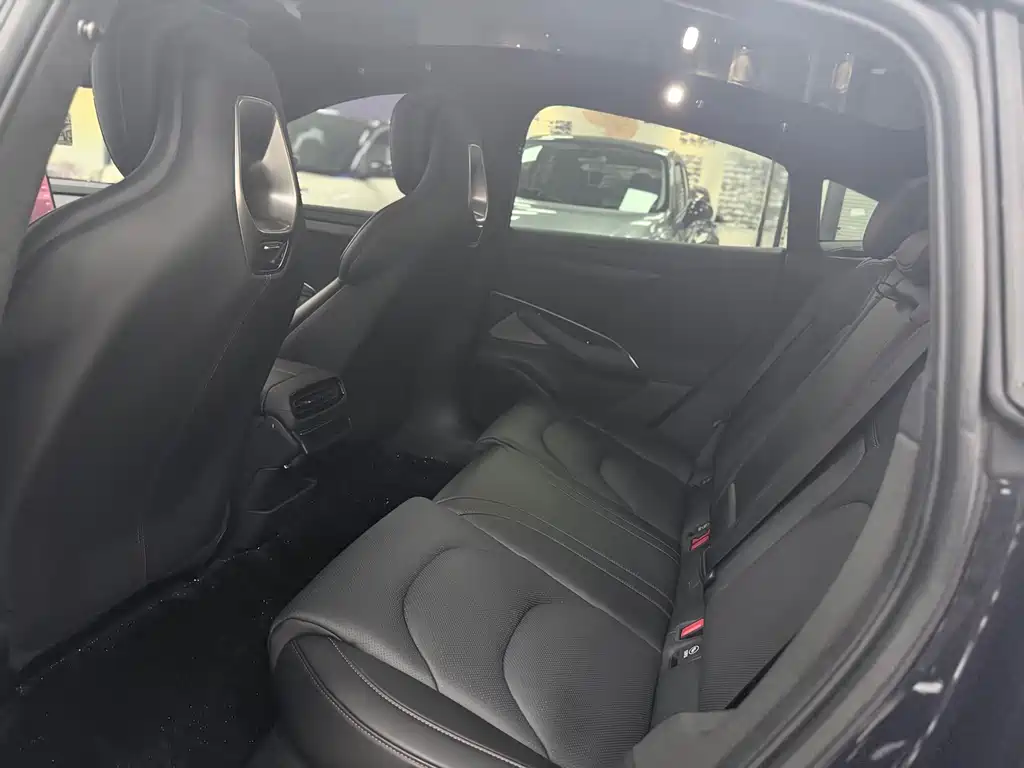 Xiaomi SU7 2024 Model Four-Wheel Drive Ultra-Long Range High-End Smart Driving Max Edition