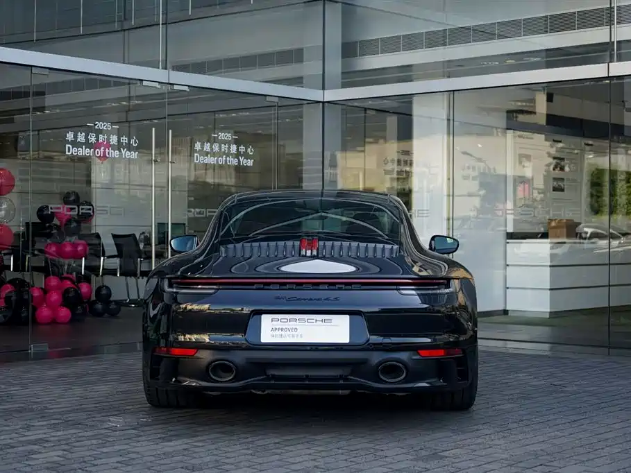 Porsche 911 2023 Carrera 4S 3.0T