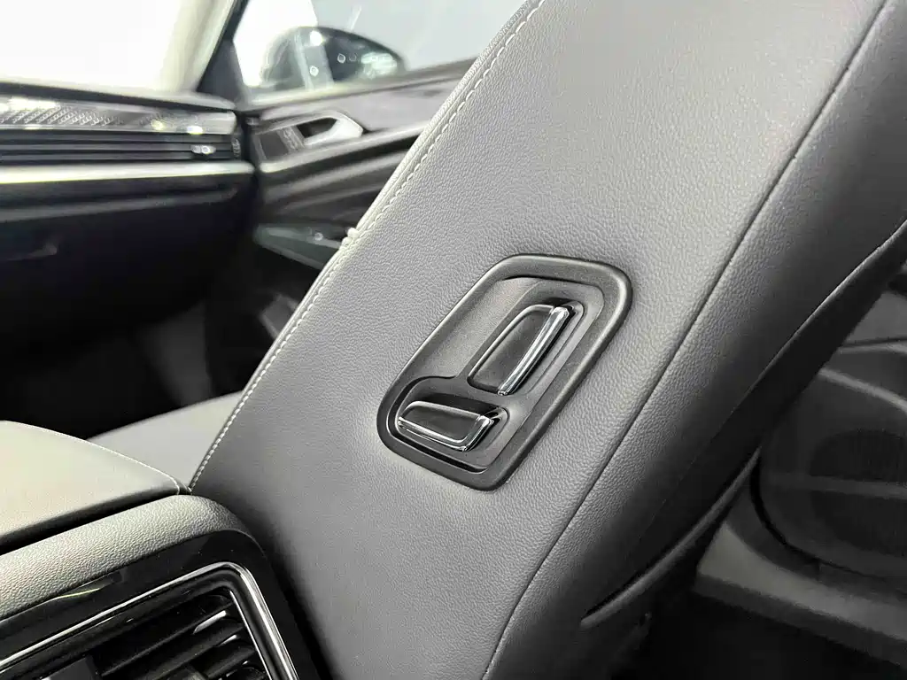 Passat 2022 280TSI Elite Edition